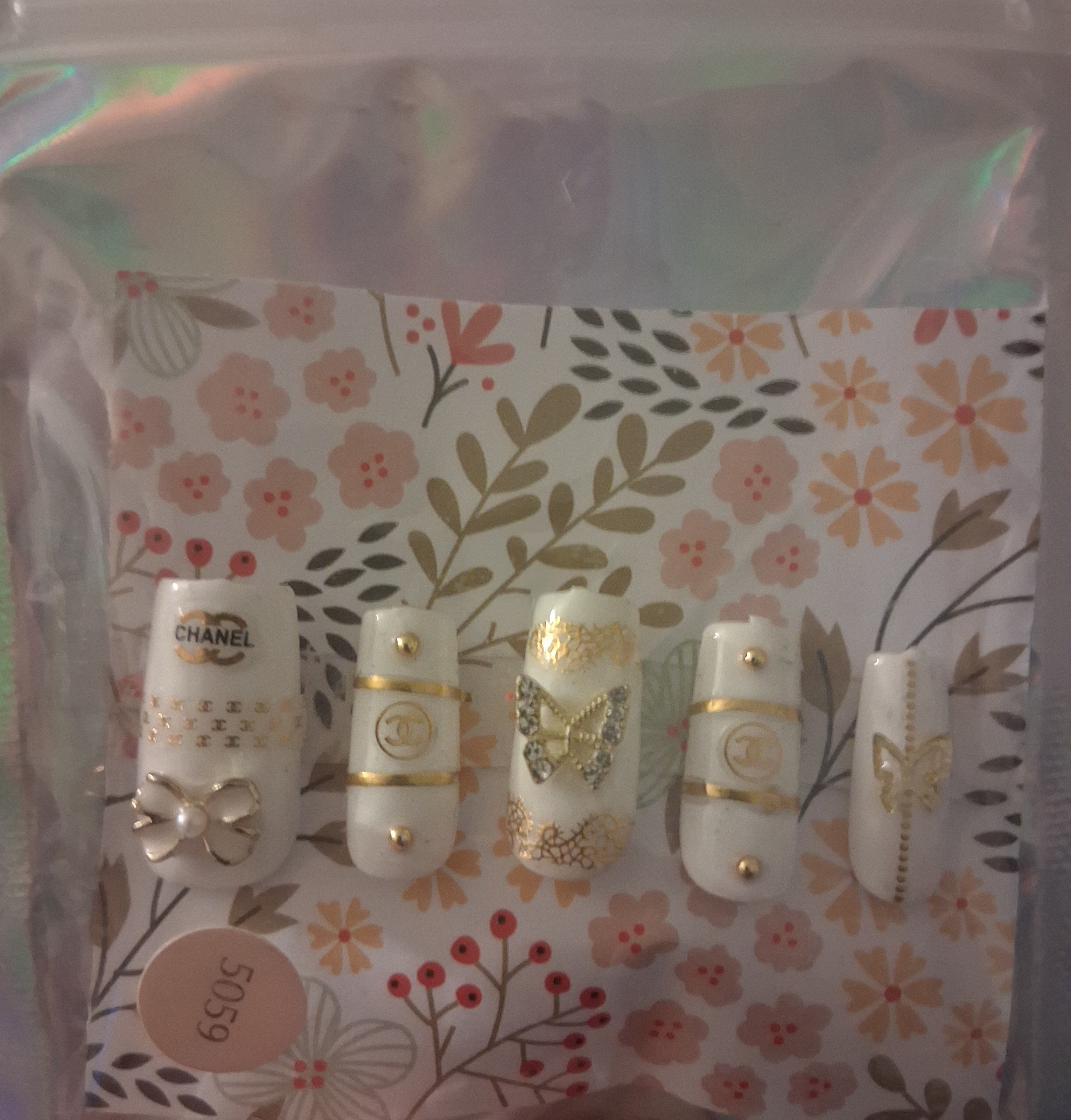 Press-On Nails (Grecian)