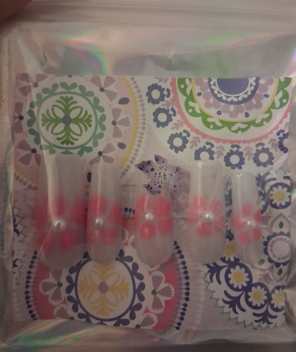 Press-On Nails (Hawaii)