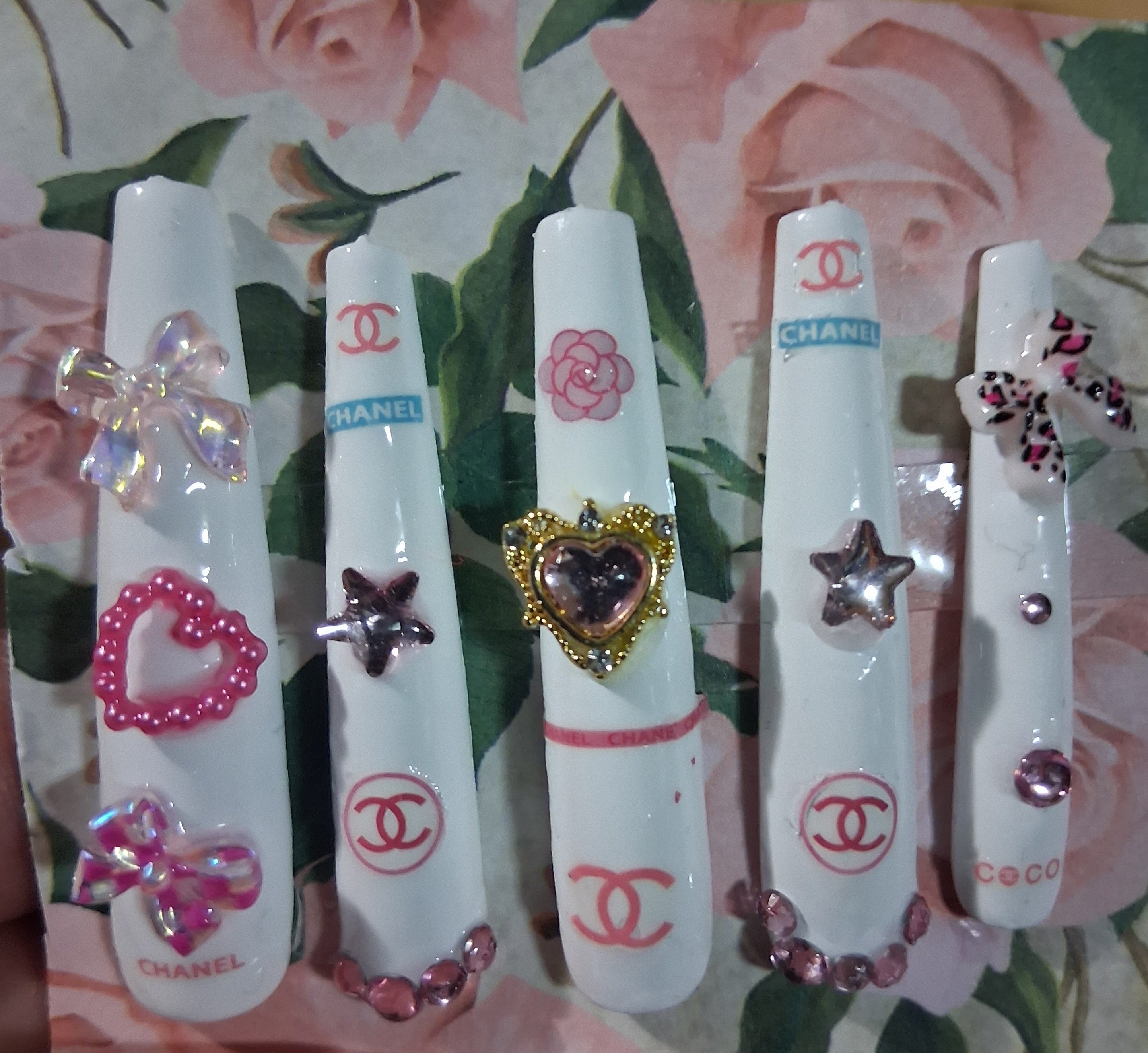 CLEARANCE BUNDLE: Designer Press-On Nails