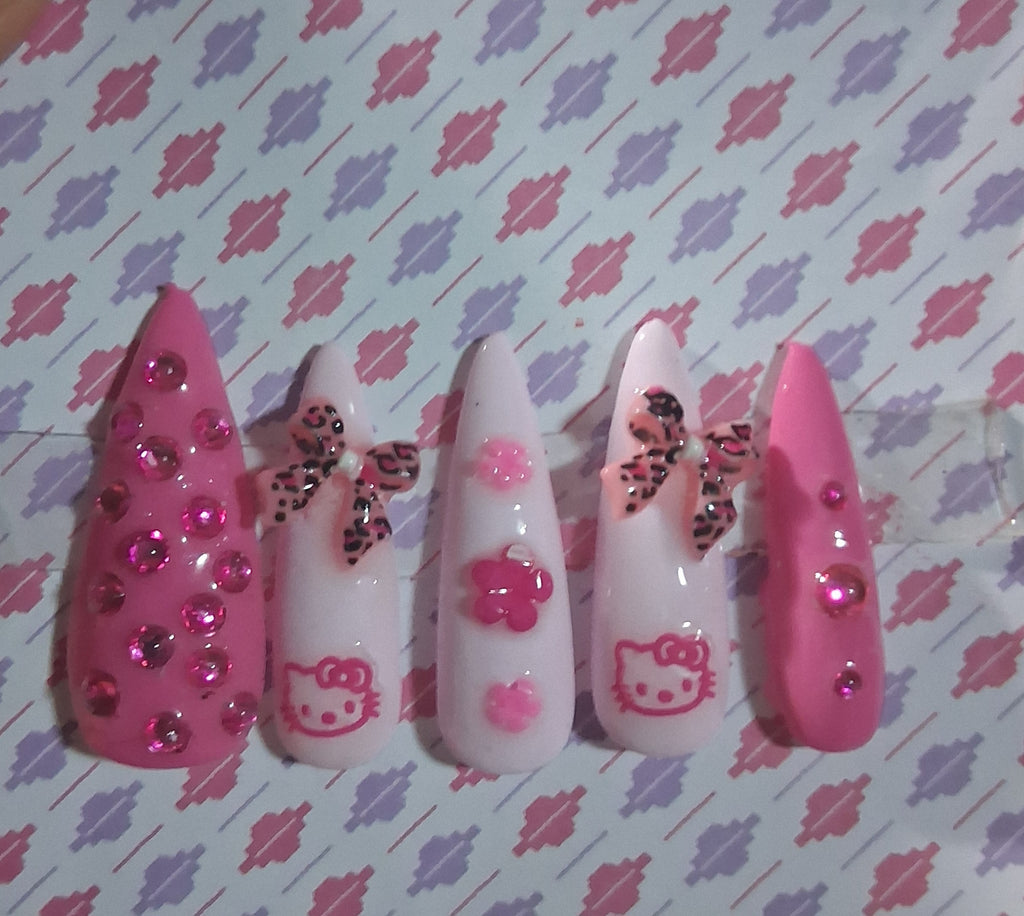 Press-On Nails (Hello Kitty Pink)