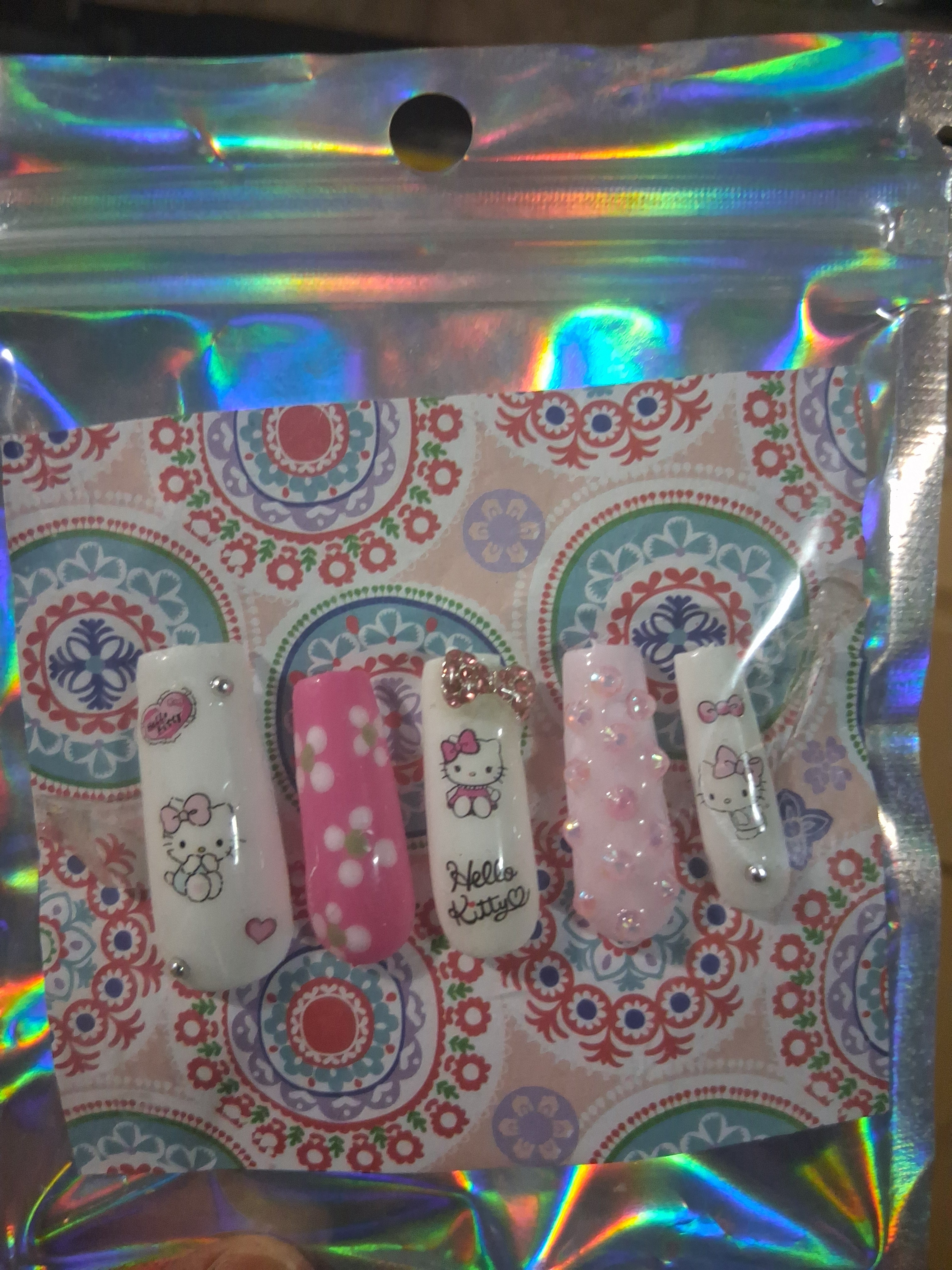 Press-On Nails (Hello Kitty White)